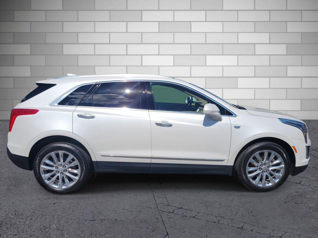 used 2018 Cadillac XT5 car, priced at $23,123