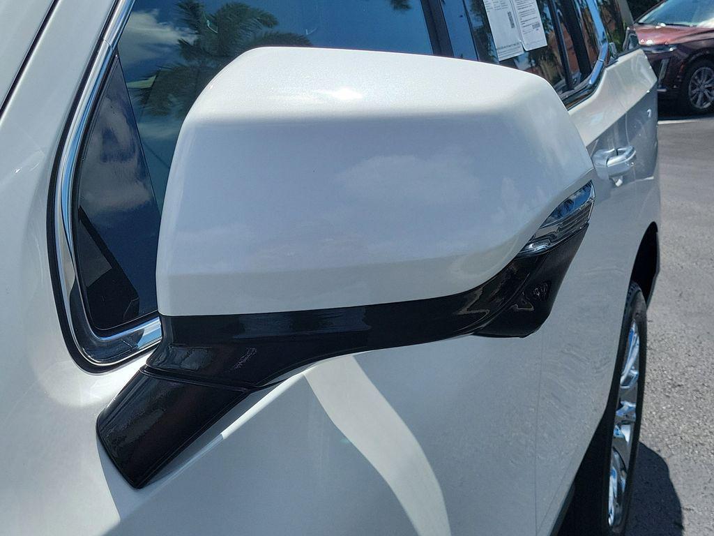 used 2023 Cadillac Escalade car, priced at $75,123