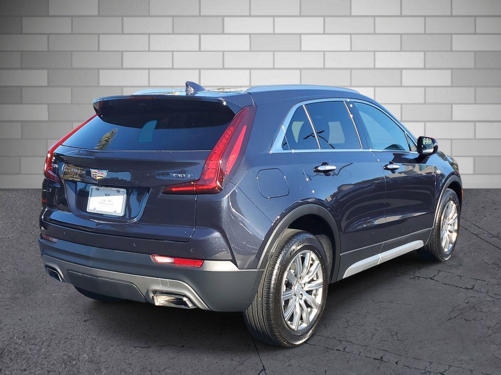 used 2022 Cadillac XT4 car, priced at $28,433
