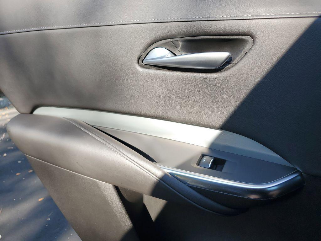 used 2022 Cadillac XT4 car, priced at $28,433