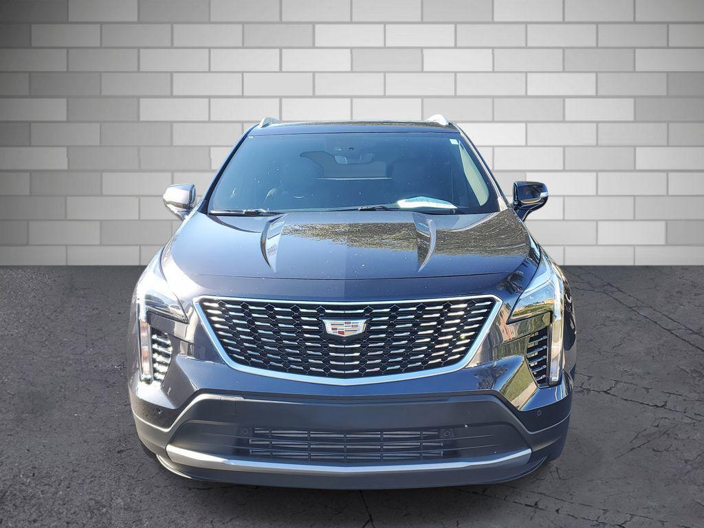 used 2022 Cadillac XT4 car, priced at $28,433