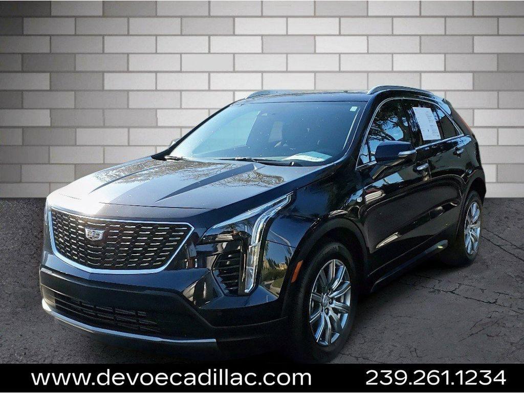 used 2022 Cadillac XT4 car, priced at $29,321