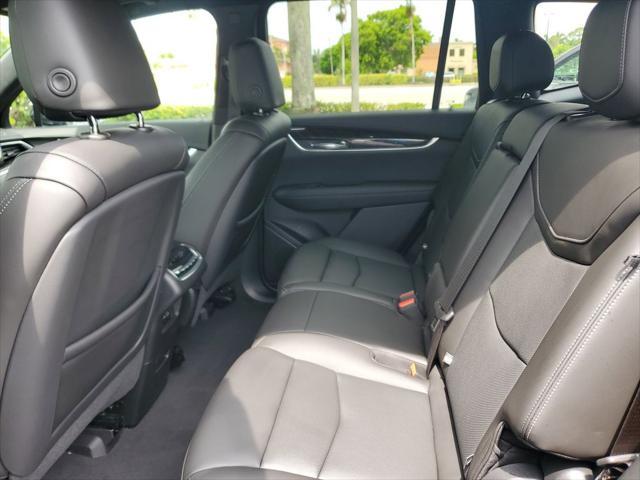 used 2022 Cadillac XT6 car, priced at $36,433