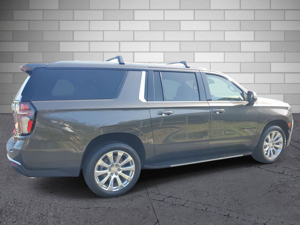 used 2021 Chevrolet Suburban car, priced at $49,123