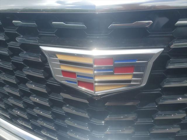 new 2025 Cadillac XT5 car, priced at $55,865