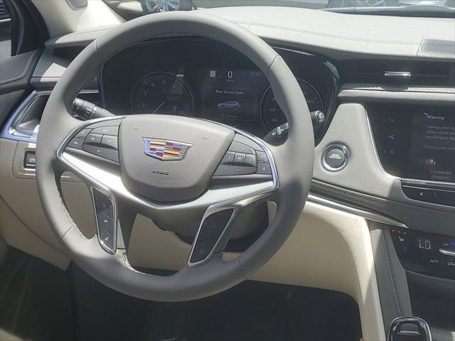 new 2025 Cadillac XT5 car, priced at $55,865
