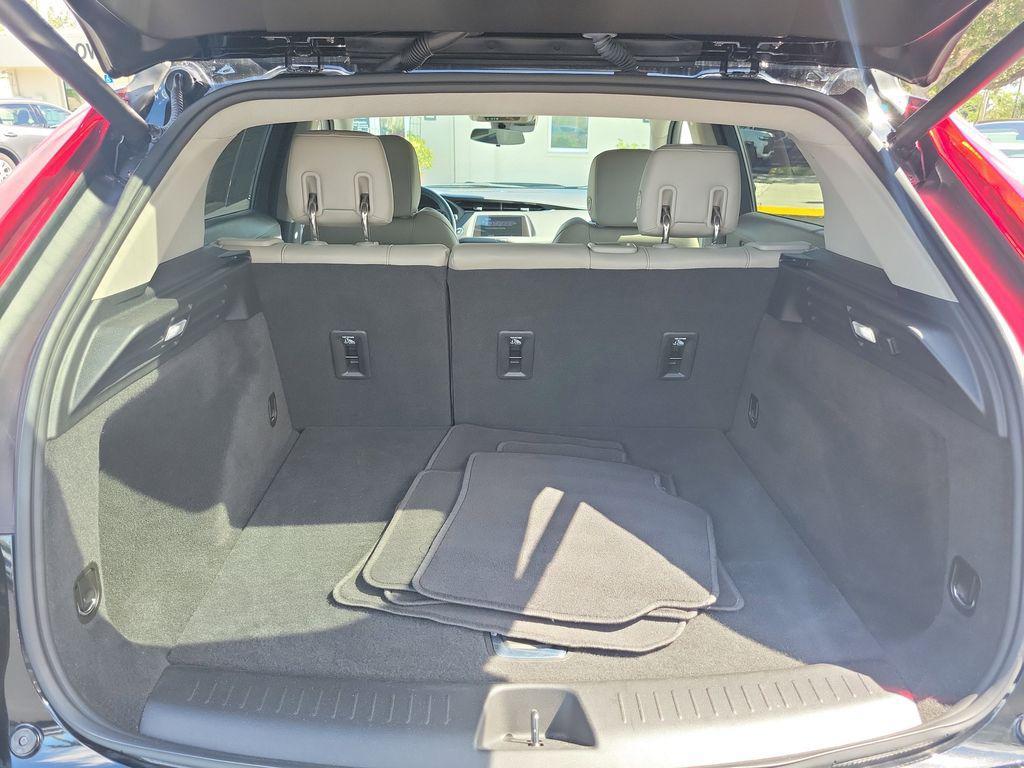 used 2023 Cadillac XT4 car, priced at $27,333