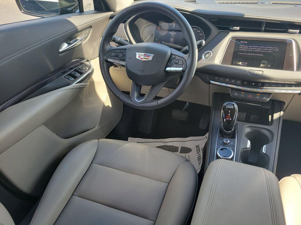 used 2023 Cadillac XT4 car, priced at $27,333