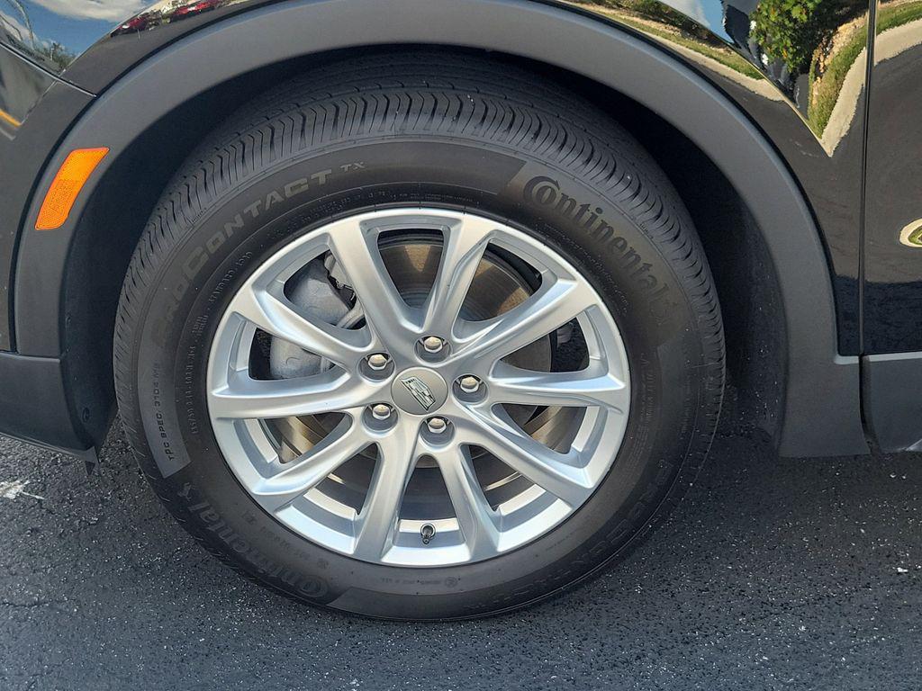 used 2023 Cadillac XT4 car, priced at $27,333