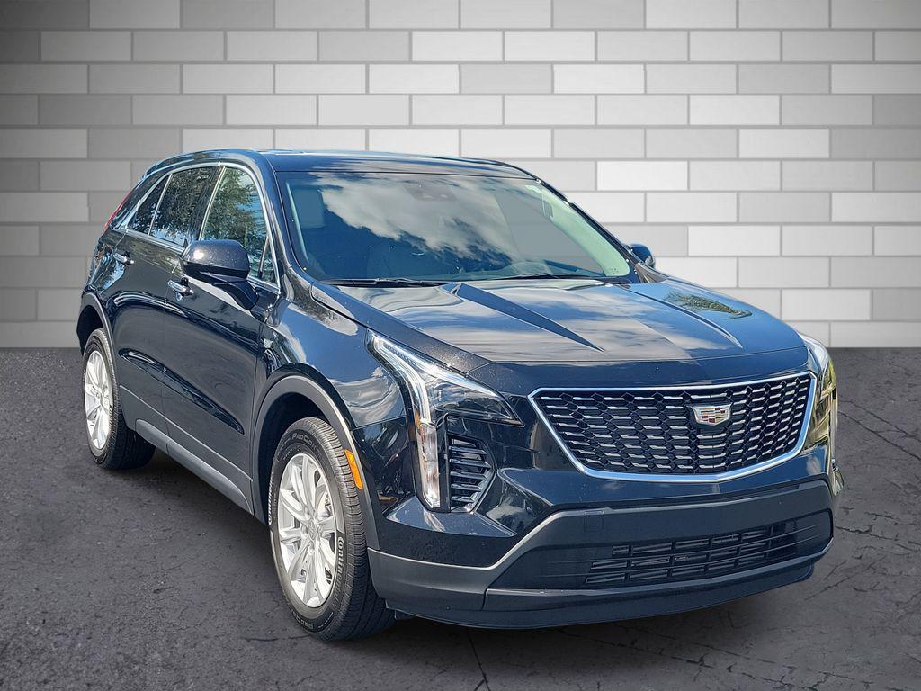 used 2023 Cadillac XT4 car, priced at $27,333