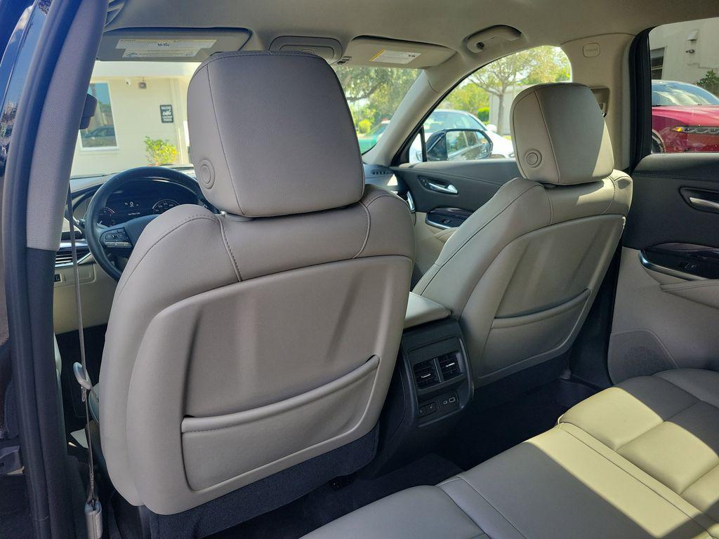 used 2023 Cadillac XT4 car, priced at $27,333