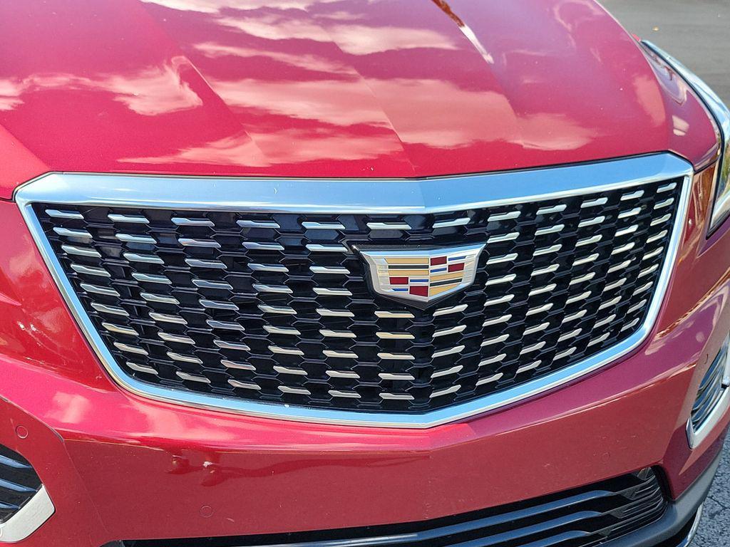 used 2020 Cadillac XT5 car, priced at $24,954