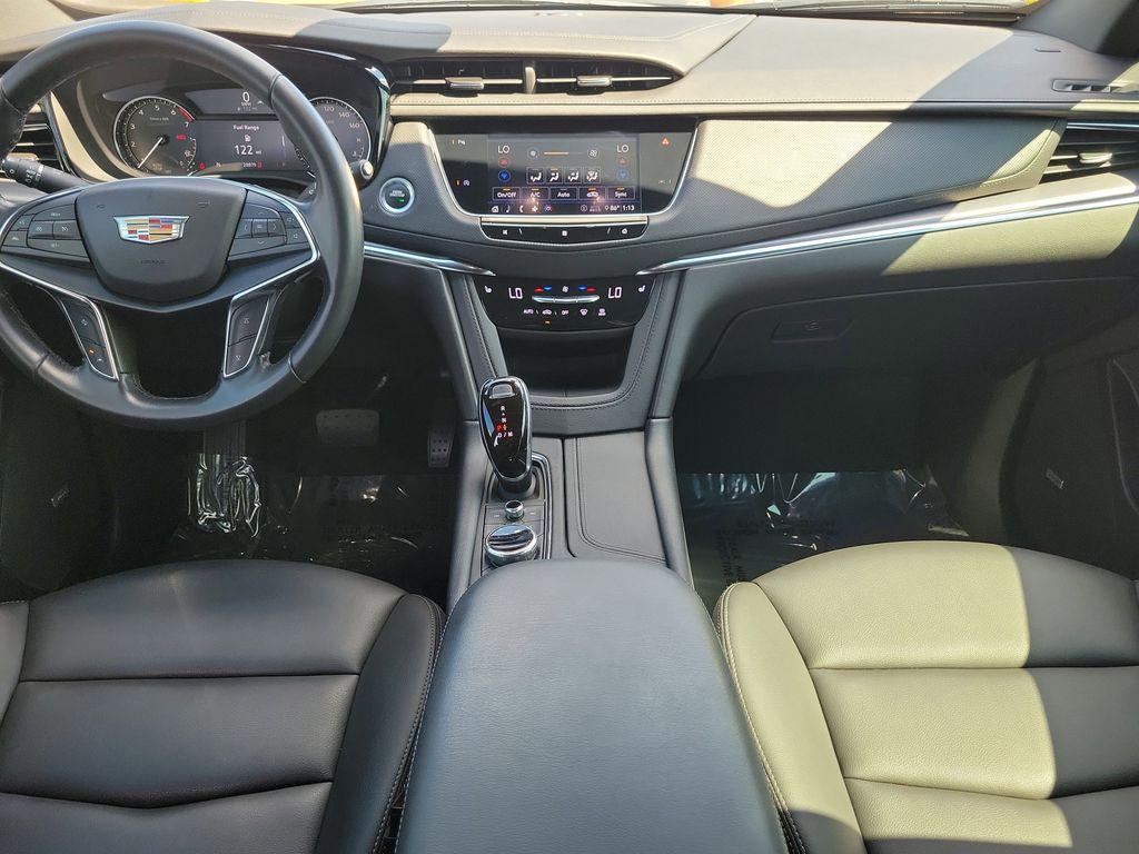 used 2020 Cadillac XT5 car, priced at $24,954