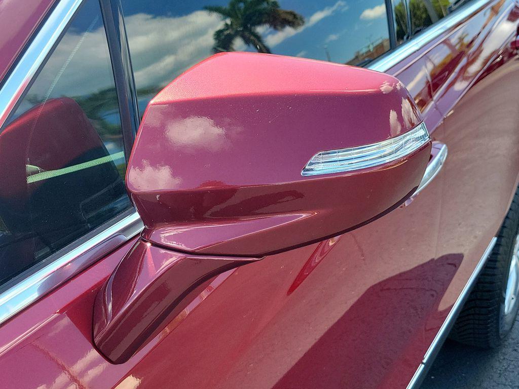 used 2020 Cadillac XT5 car, priced at $24,954