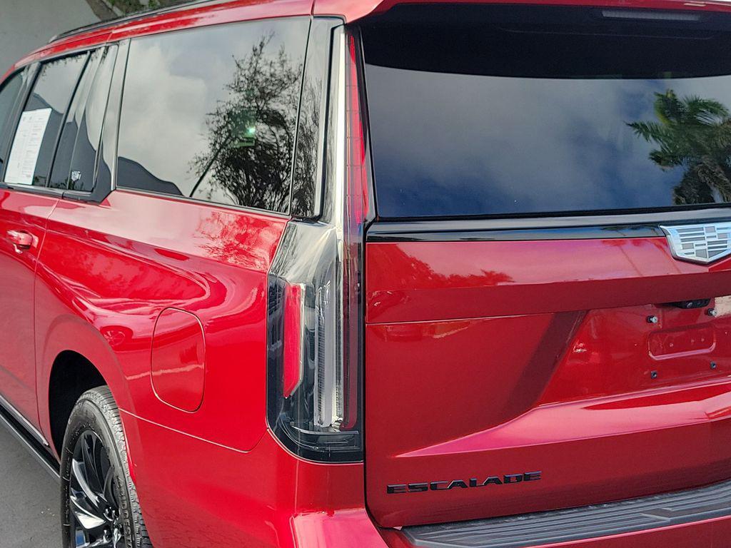 used 2024 Cadillac Escalade ESV car, priced at $98,553