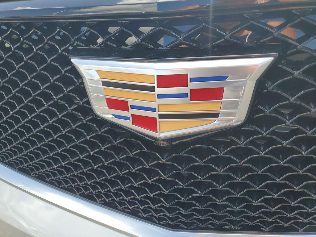 new 2025 Cadillac XT6 car, priced at $69,068