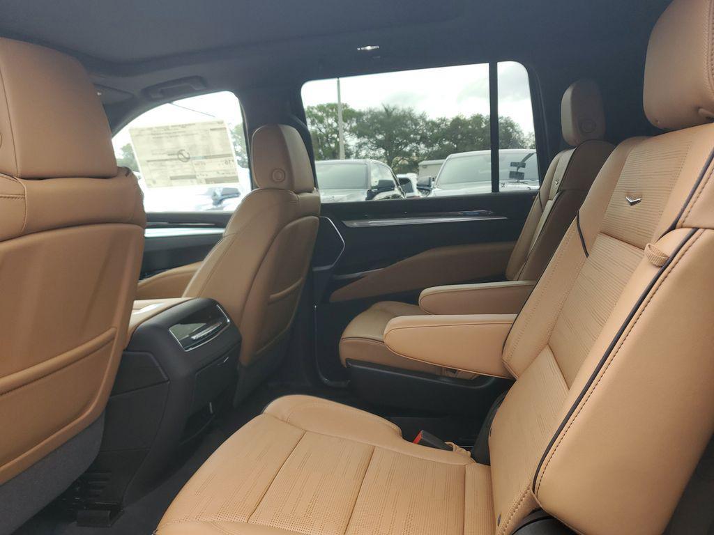 new 2025 Cadillac Escalade ESV car, priced at $107,290