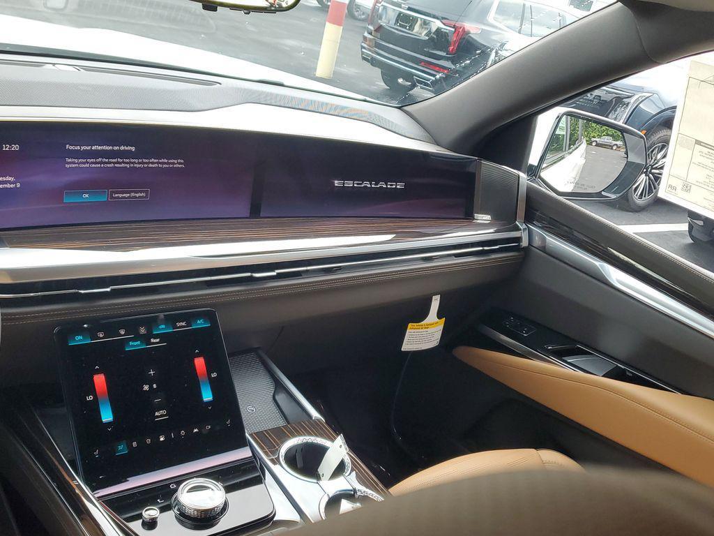 new 2025 Cadillac Escalade ESV car, priced at $107,290
