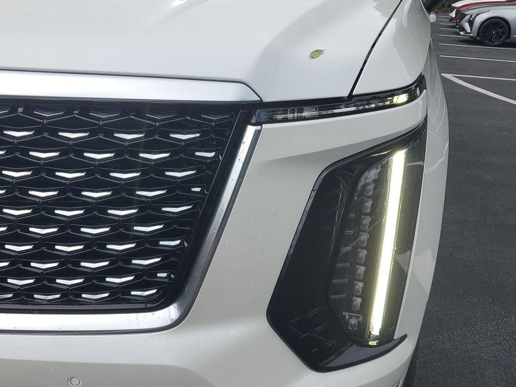 new 2025 Cadillac Escalade ESV car, priced at $107,290