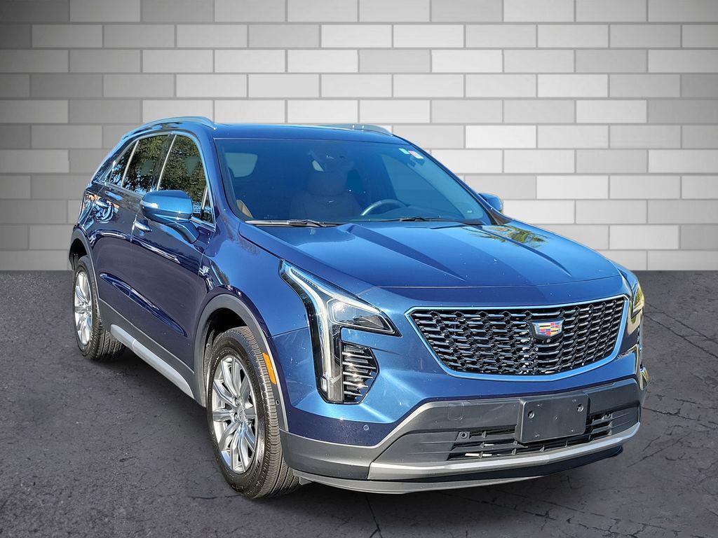 used 2020 Cadillac XT4 car, priced at $22,454
