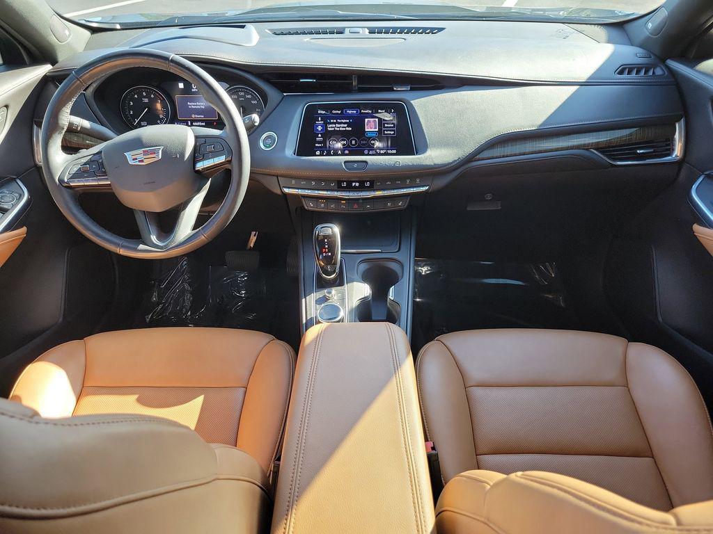 used 2020 Cadillac XT4 car, priced at $22,454