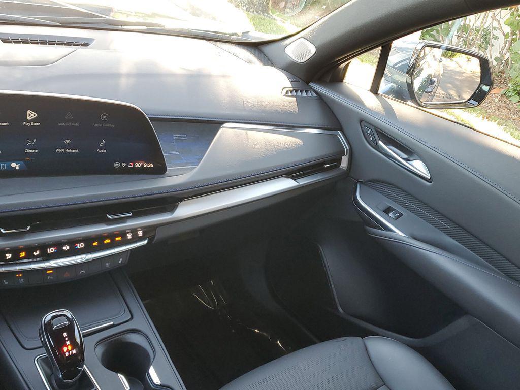 used 2025 Cadillac XT4 car, priced at $42,623