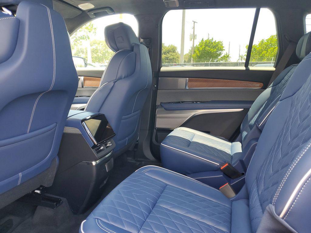 new 2026 Cadillac VISTIQ car, priced at $93,590