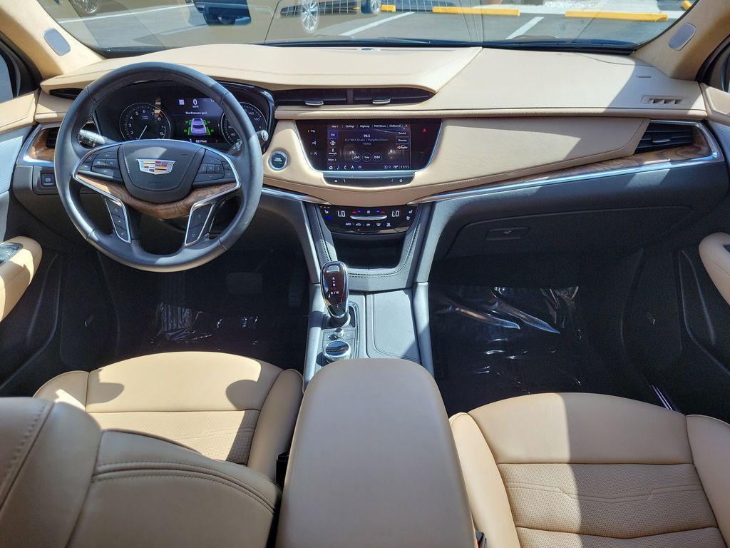 used 2024 Cadillac XT5 car, priced at $46,954