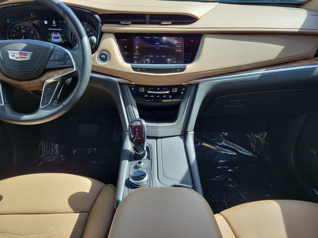 used 2024 Cadillac XT5 car, priced at $46,954