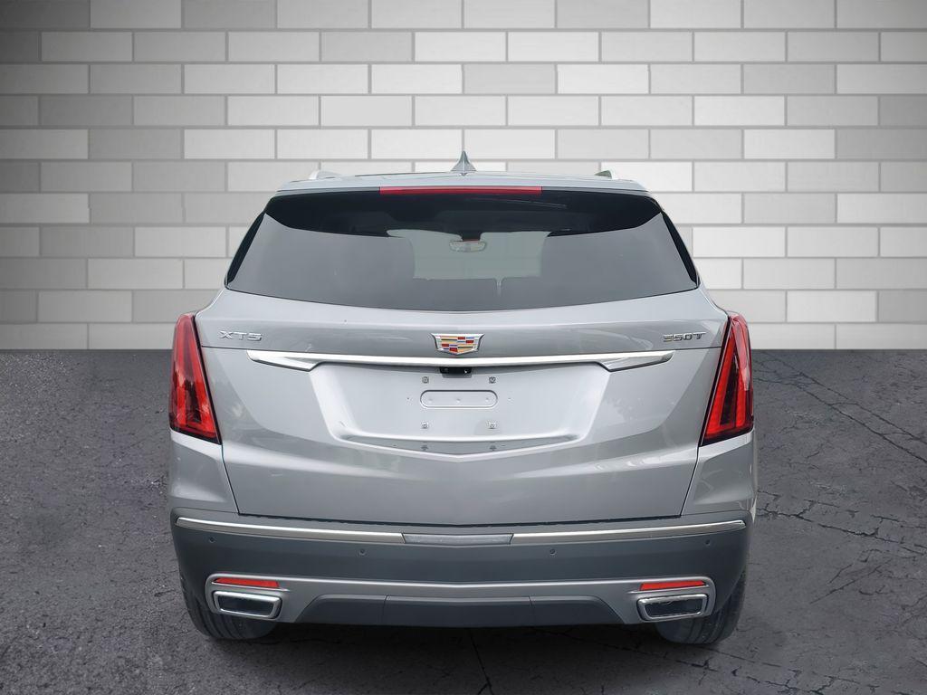 new 2025 Cadillac XT5 car, priced at $54,665
