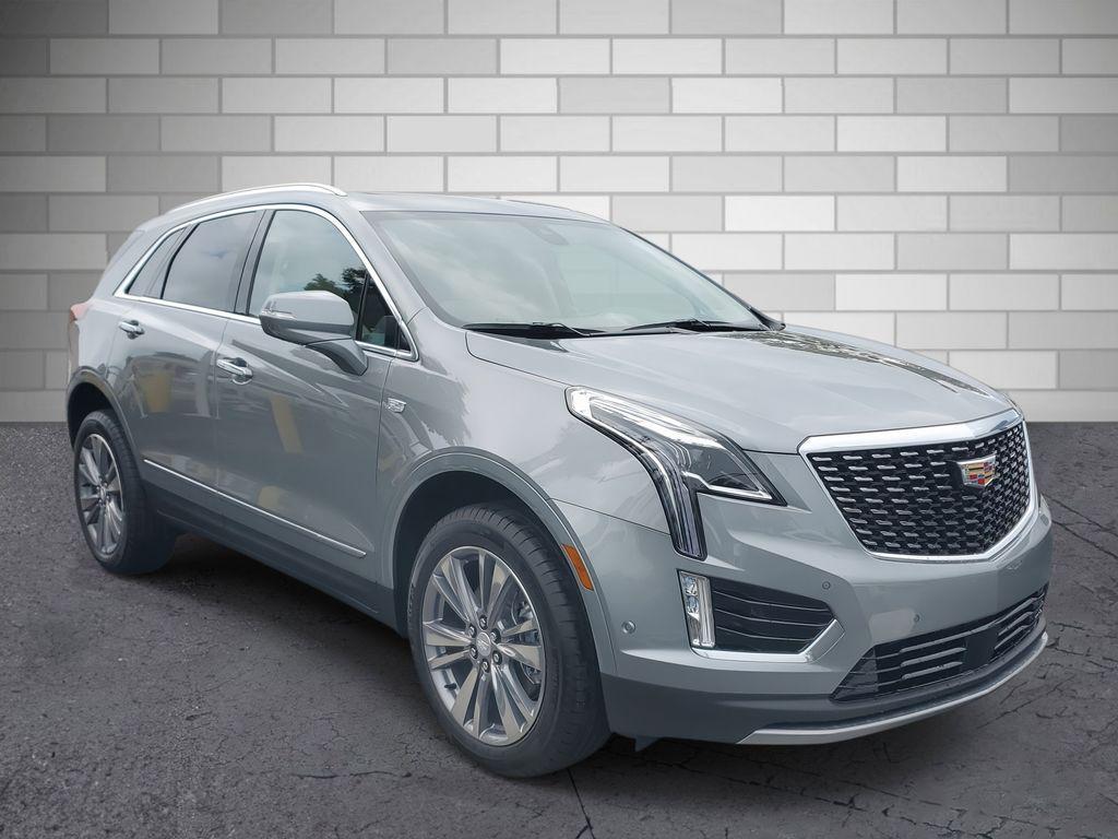 new 2025 Cadillac XT5 car, priced at $54,665