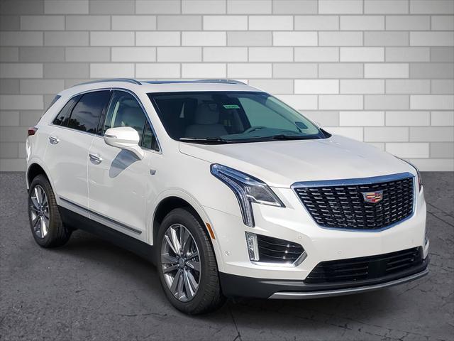 new 2025 Cadillac XT5 car, priced at $56,890