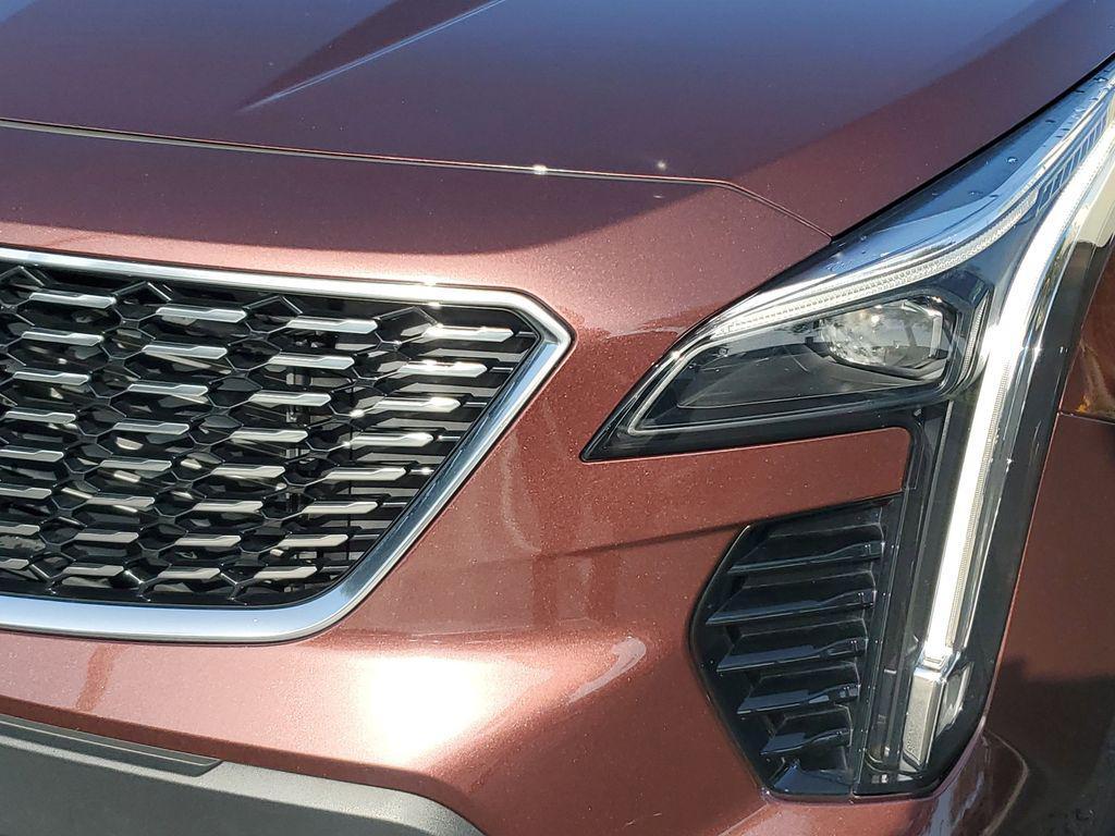 used 2023 Cadillac XT4 car, priced at $30,233