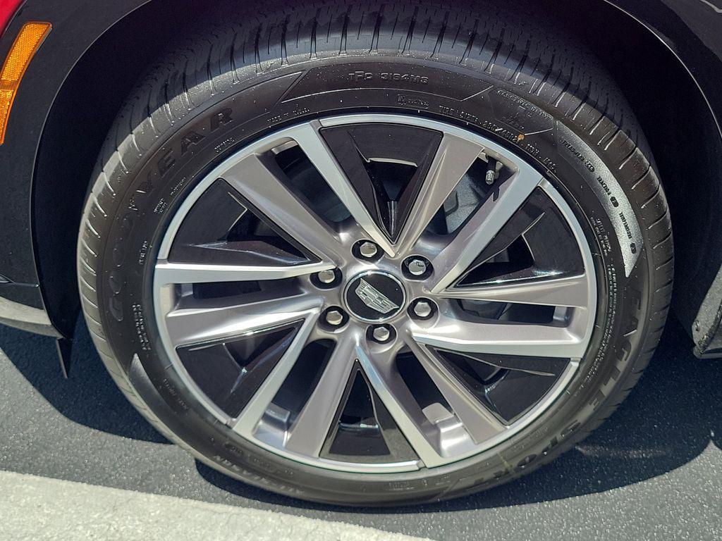 new 2026 Cadillac VISTIQ car, priced at $83,660