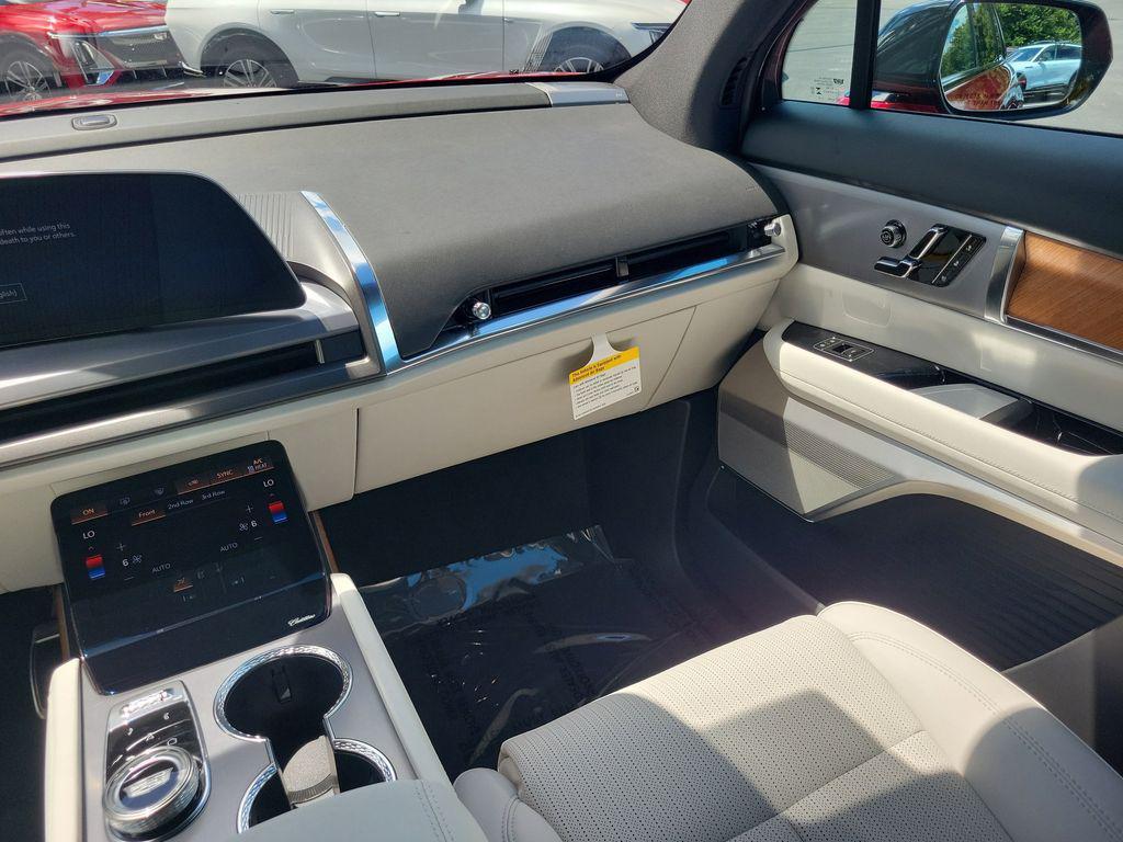 new 2026 Cadillac VISTIQ car, priced at $83,660