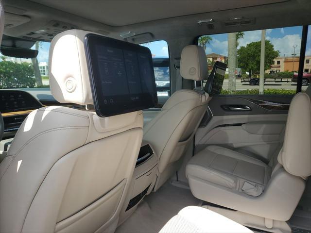 used 2021 Cadillac Escalade ESV car, priced at $71,123