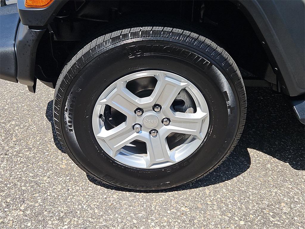 used 2021 Jeep Wrangler Unlimited car, priced at $32,587