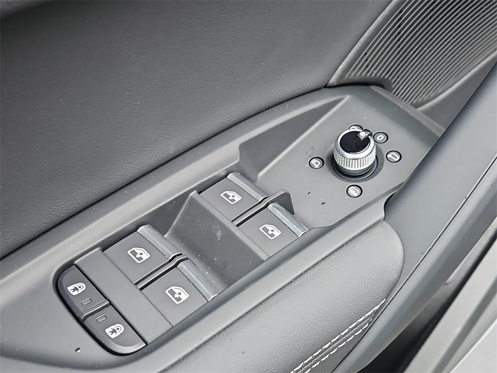 new 2025 Audi Q5 car, priced at $69,630