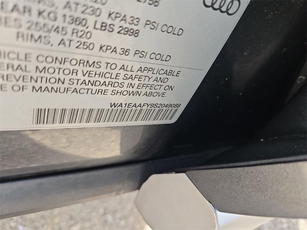 used 2025 Audi Q5 car, priced at $48,987
