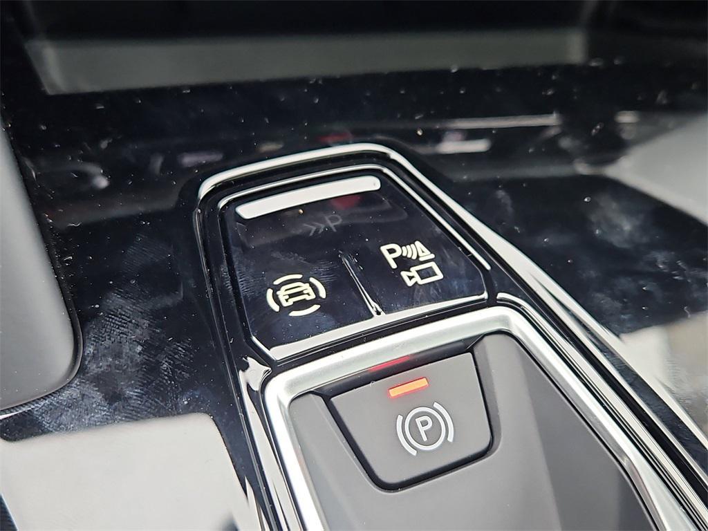 new 2025 Audi Q5 car, priced at $58,230