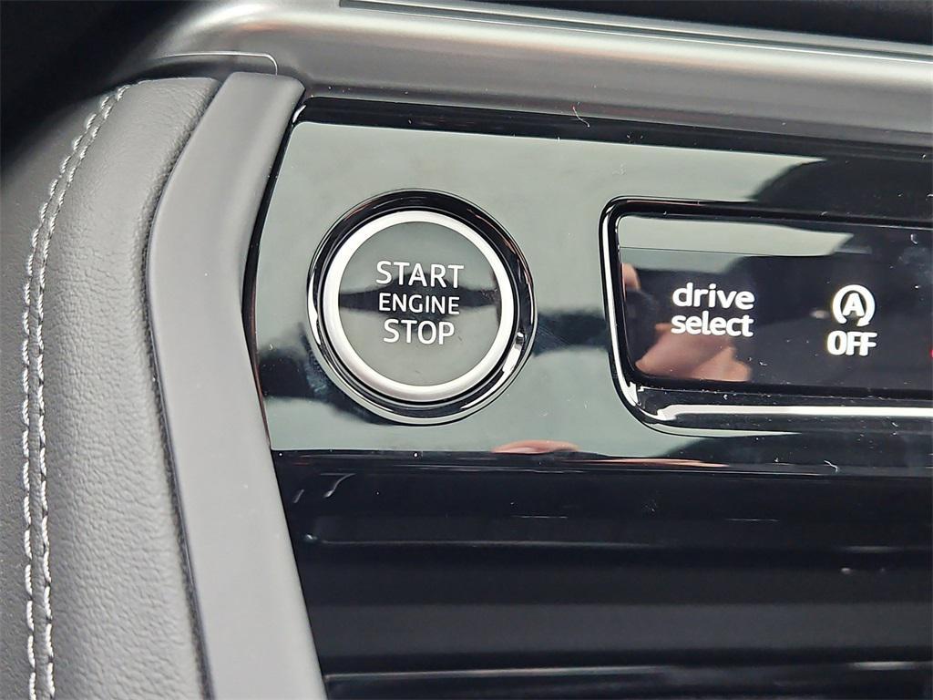 new 2025 Audi Q5 car, priced at $58,230
