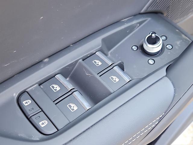 new 2025 Audi Q5 car, priced at $59,715
