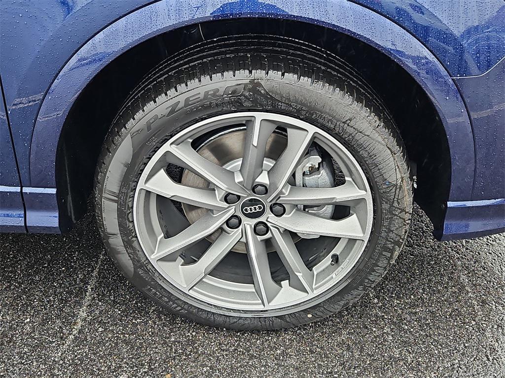 new 2025 Audi Q3 car, priced at $46,110