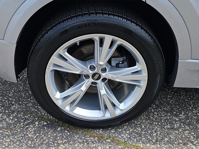 used 2022 Audi Q8 car, priced at $45,987