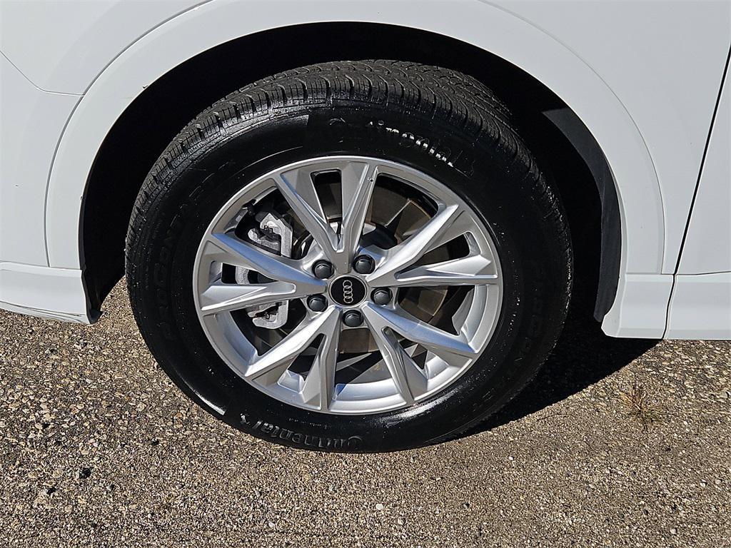 used 2022 Audi Q3 car, priced at $27,987