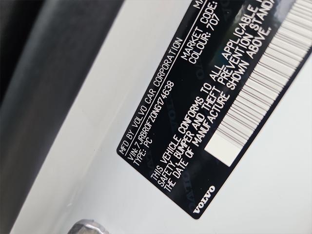 used 2022 Volvo S60 Recharge Plug-In Hybrid car, priced at $30,987