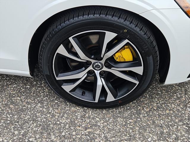 used 2022 Volvo S60 Recharge Plug-In Hybrid car, priced at $30,987