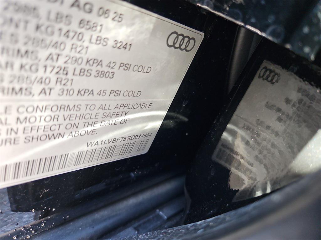 new 2025 Audi Q7 car, priced at $73,600