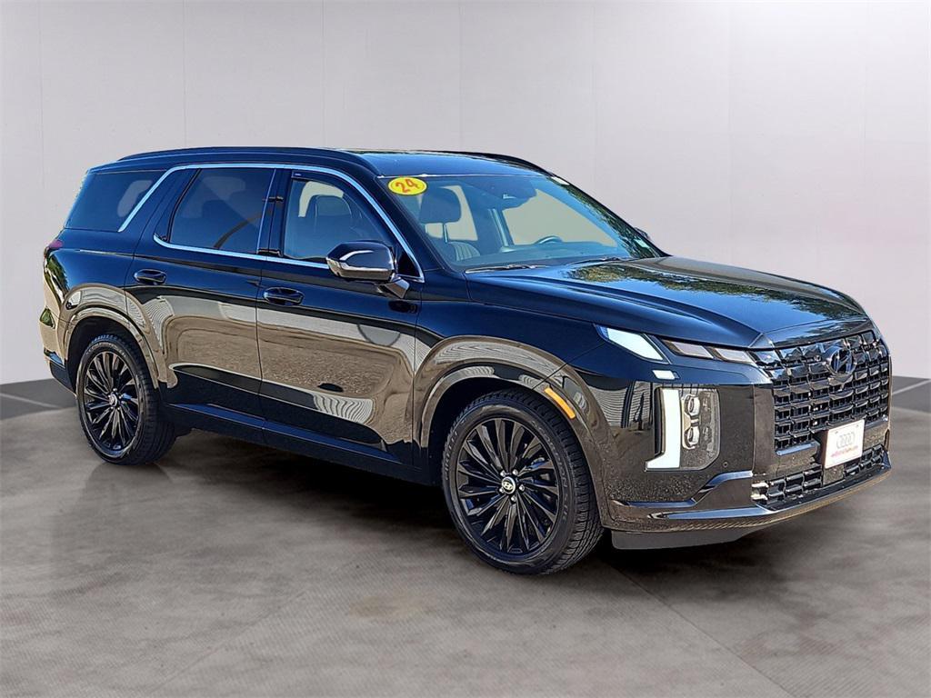 used 2024 Hyundai Palisade car, priced at $44,987