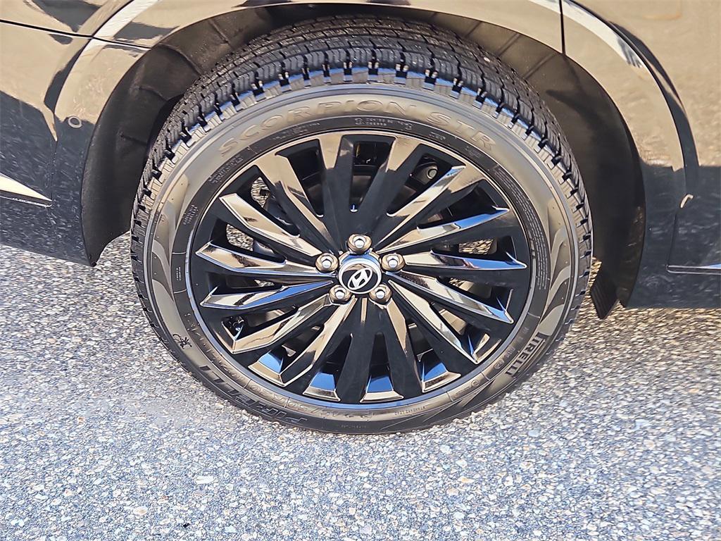 used 2024 Hyundai Palisade car, priced at $44,987